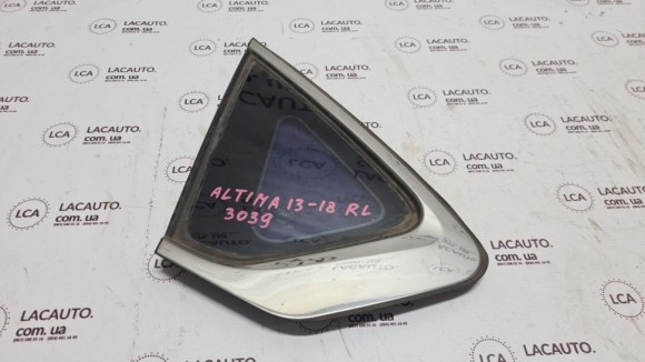 Форточка глухое стекло задняя левая Nissan Altima 13-18 833013TA1A