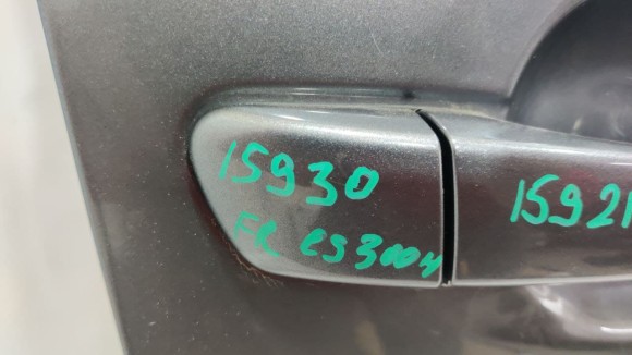 Заглушка внешней ручки перед прав Lexus ES300h ES350 13-18 692170E020A0
