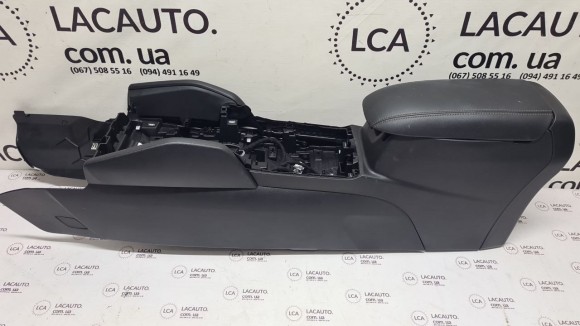 Консоль центральная подлокотник Ford Escape MK4 20- кожа, черн, под воздуховод LJ6Z78045A36AA