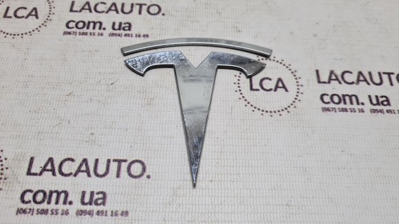 Эмблема значок T крышки багажника хром TESLA MODEL 3 18- 149495000A