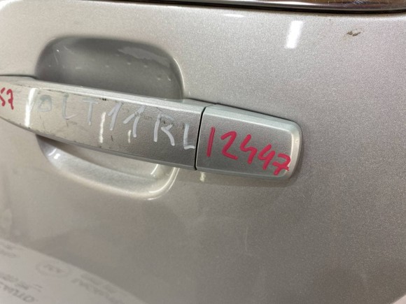 Заглушка внешней ручки зад лев Chevrolet Volt 11-15 92233091
