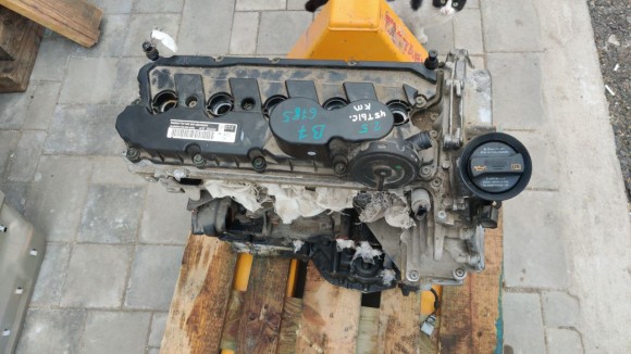 Двигатель VW Passat b7 12-15 USA 2.5 cbta, ccca 45k 07K100031P