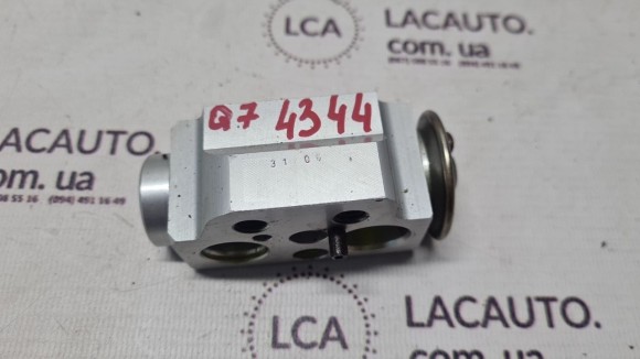 Клапан печки кондиционера Audi Q7 4L 10-15 4L0820712