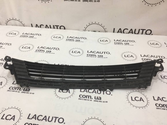 Нижняя решетка переднего бампера Lexus ES300h 13-15 дорест 5311233070